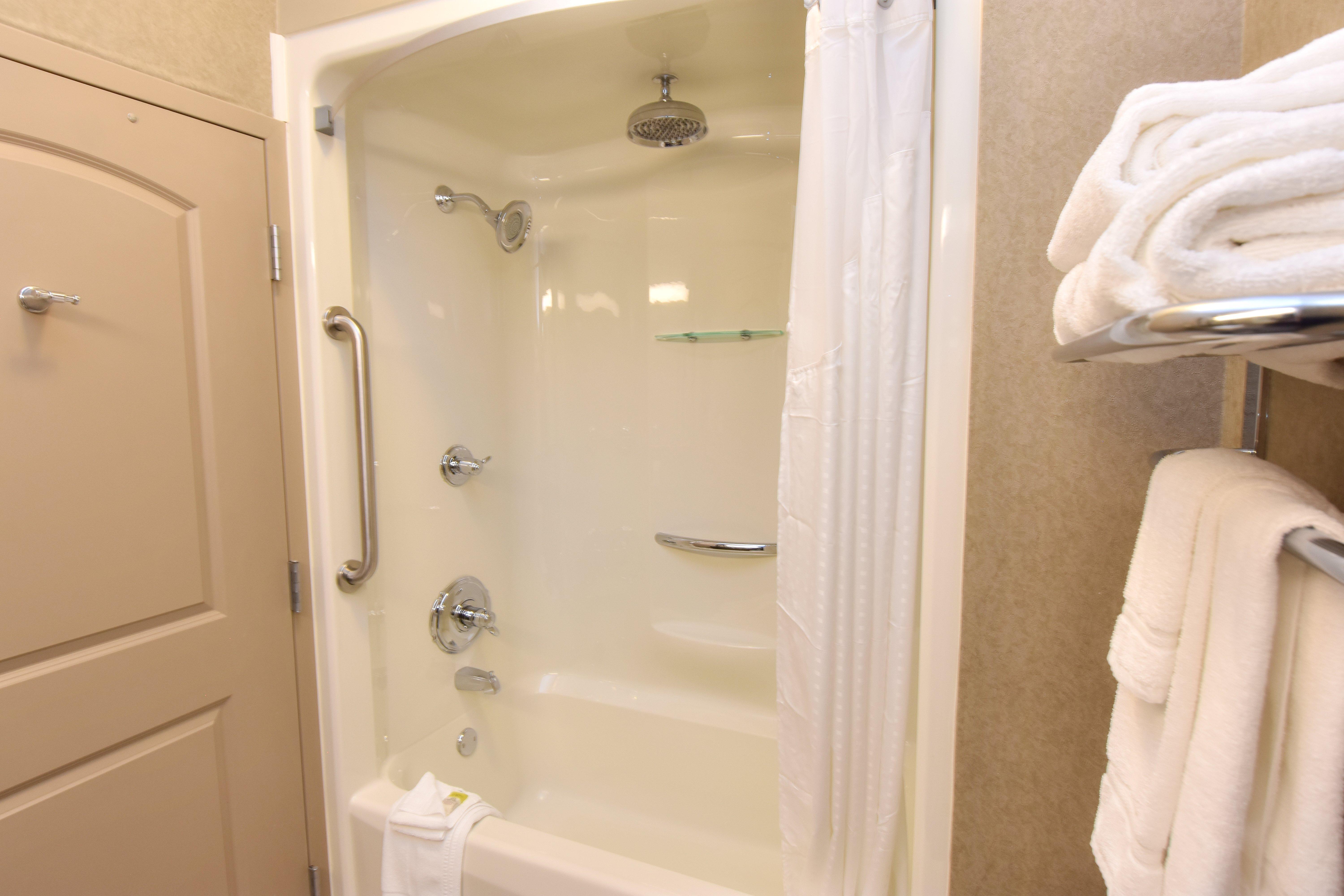 Holiday Inn Express And Suites Springfield Medical District By Ihg Екстериор снимка